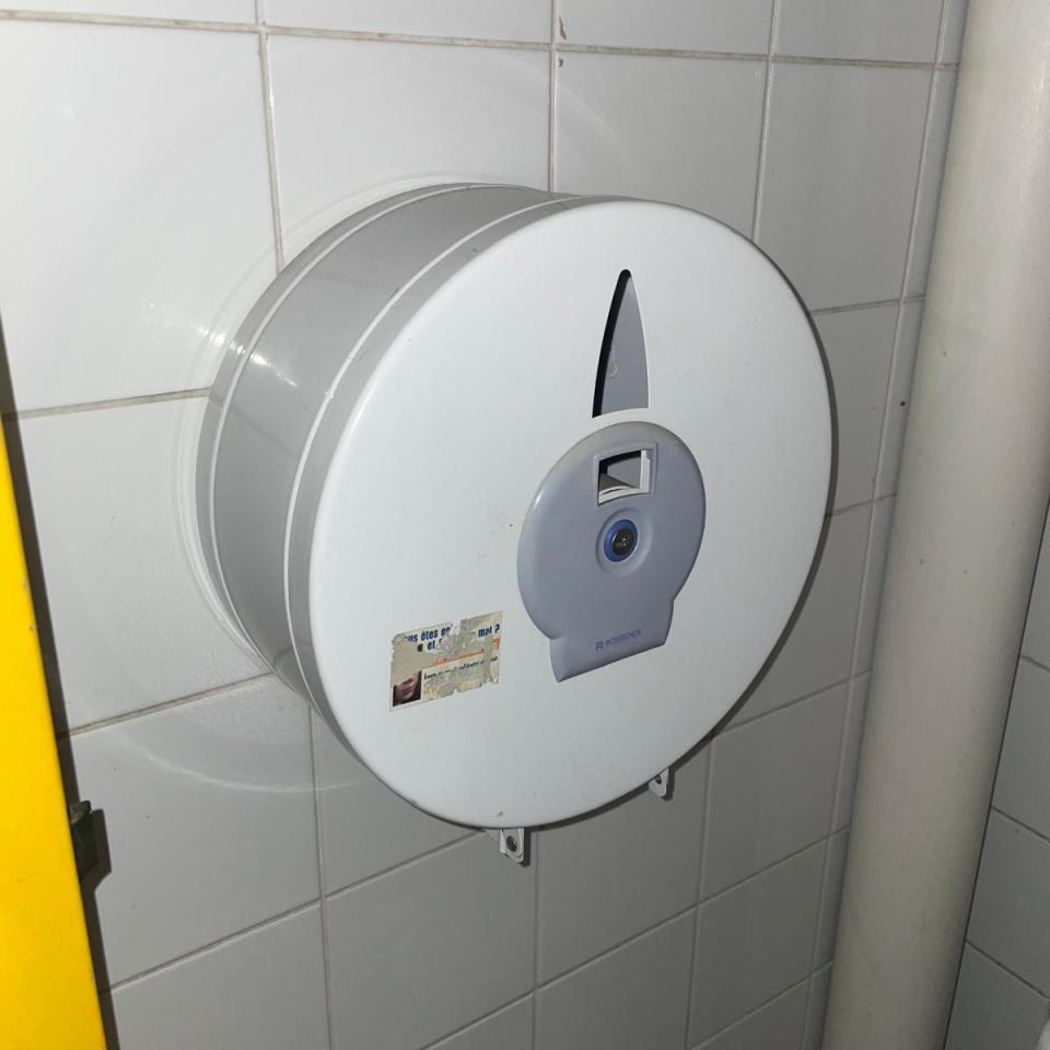 Distributeur de papier toilette
